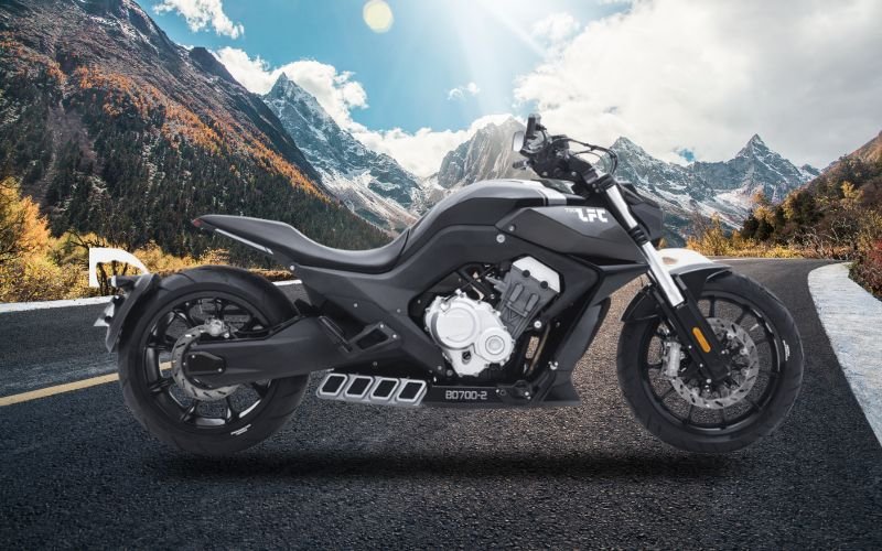 Keeway Benda LFC 700